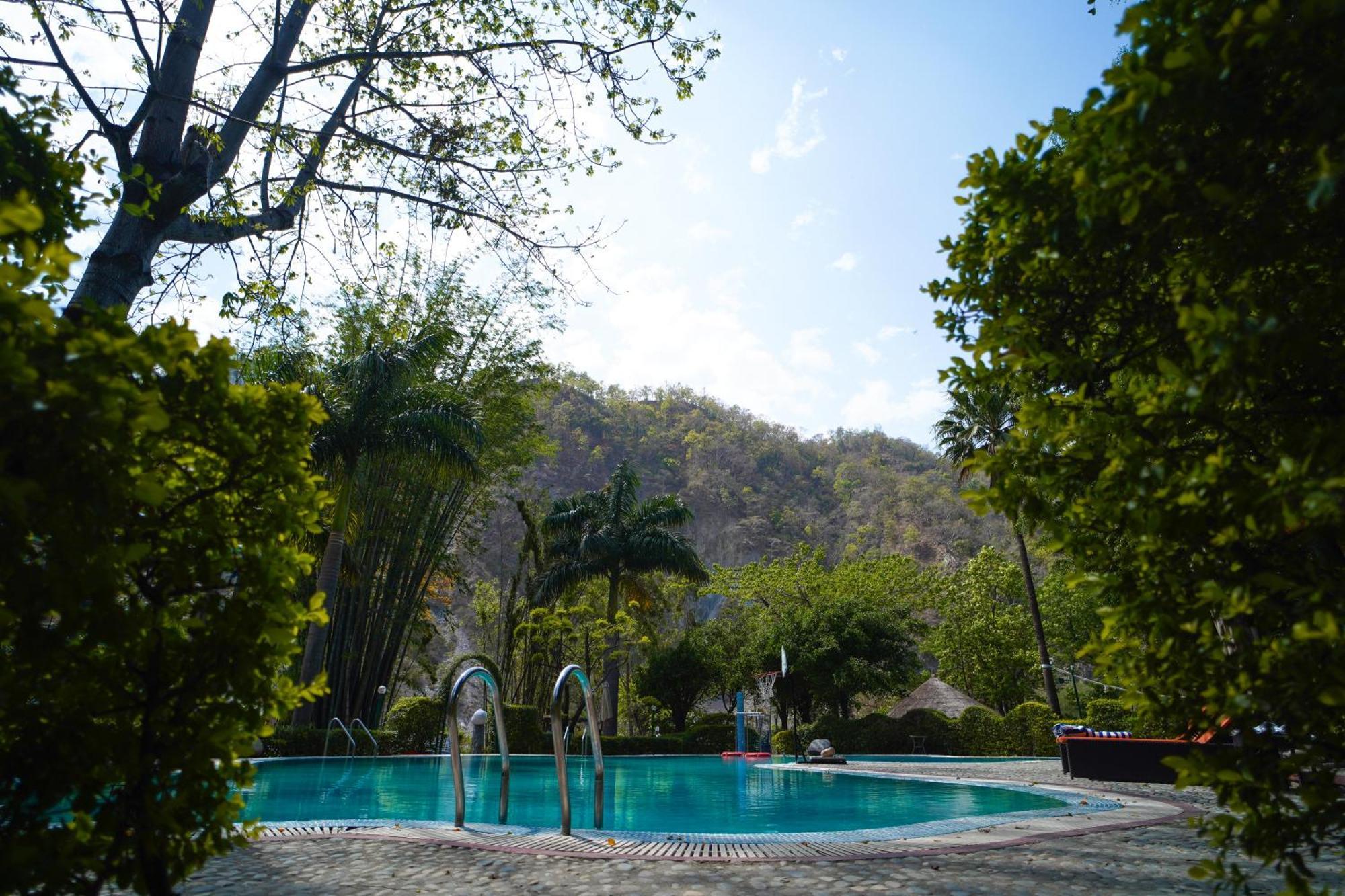 The Solluna Resort Garjia Exteriör bild